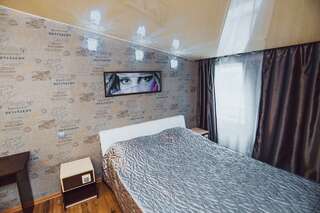 Гостиница Боярд Уссурийск Номер эконом с 1 двуспальной кроватью-1