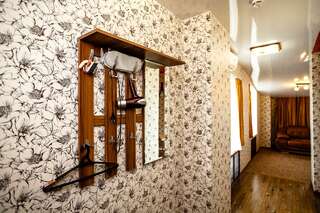 Гостиница Боярд Уссурийск Номер эконом с 1 двуспальной кроватью-16