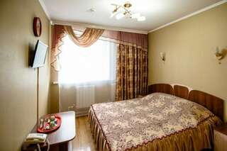 Гостиница Боярд Уссурийск Двухместный номер Делюкс с 2 двуспальными кроватями-10